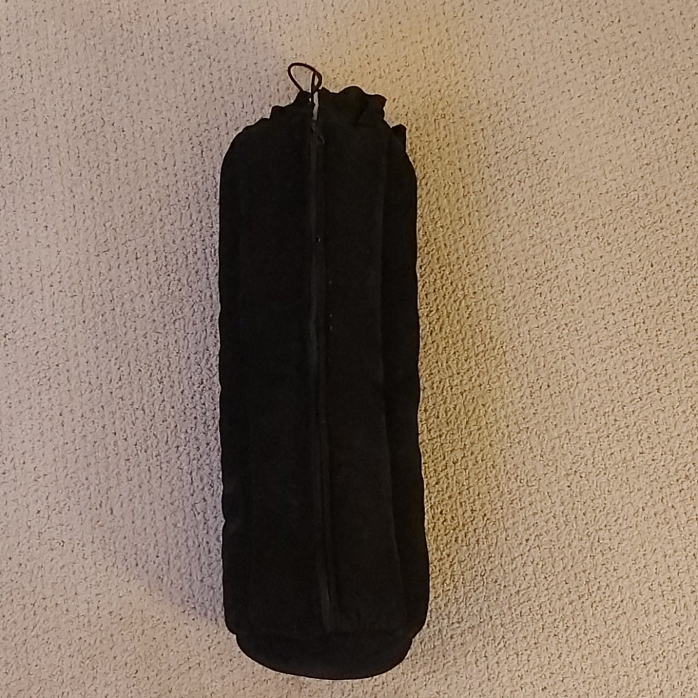 Black protective bottle bag